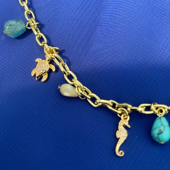 Kirks Folly Gold Tone Seashore theme necklace, NEW, 16” w/2” extender - Picture 4 of 8